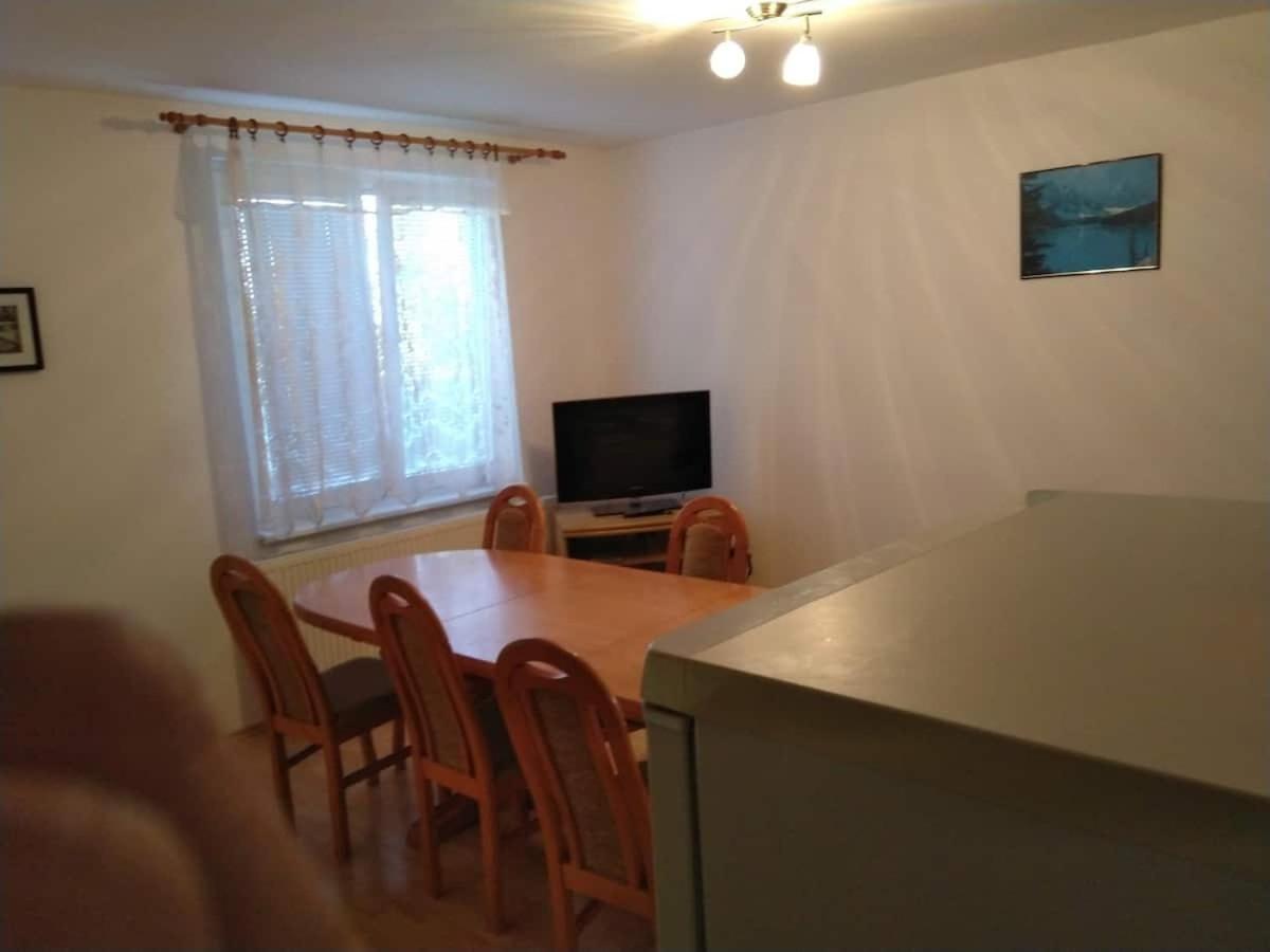 Trávnica Hannah - Relax Dom Pod Orechom - 2I Rodinne Studio So Zdielanou Kuchynou מראה חיצוני תמונה